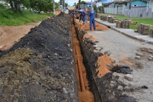 PAC concluiu 29% das obras de saneamento iniciadas em sete anos