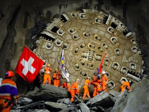 Suíça conclui a perfuração do túnel mais longo do mundo