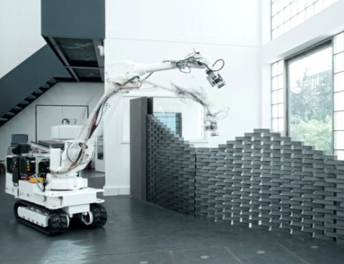 "Fabricador In Situ": Um robot autónomo para construção