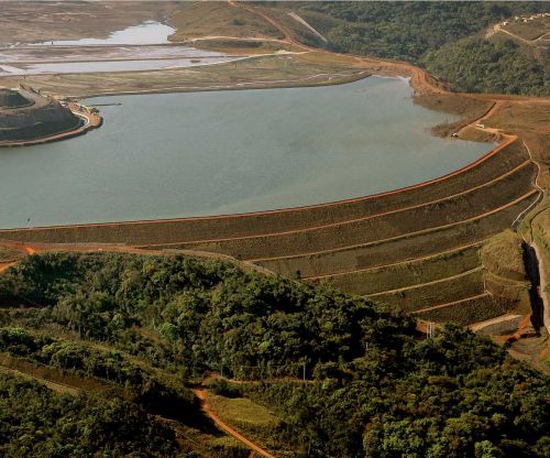 Entenda a recorrência de acidentes em barragens de contenção de rejeitos