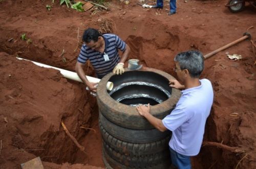 Manual ensina a fazer fossa séptica sustentável com pneus reaproveitados